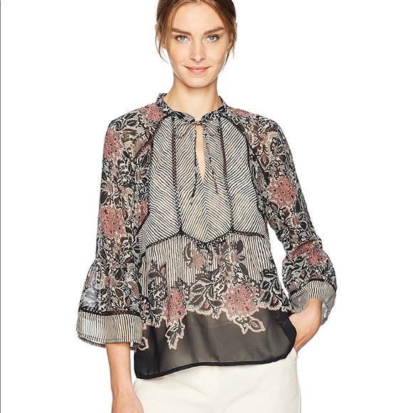 Lucky Brand Tops - Lucky Brand Mix Print Bell Sleeve Floral Shirt